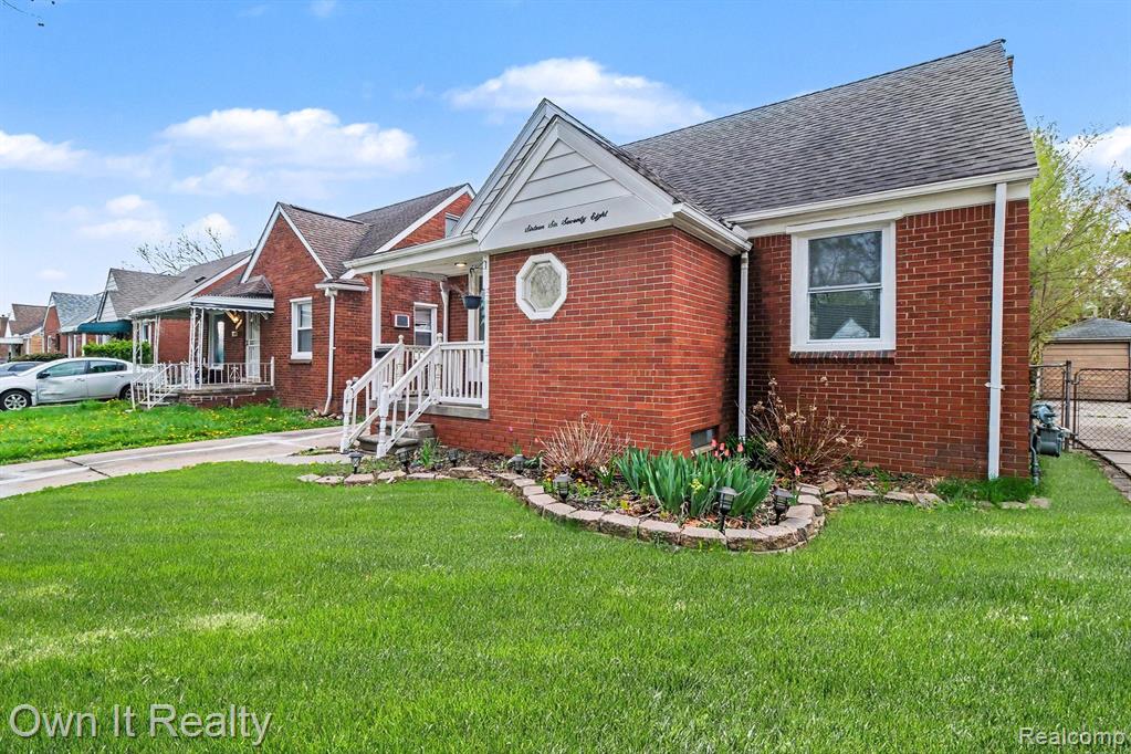 16678 Collingham Drive, Detroit, MI 48205 — Photo 2