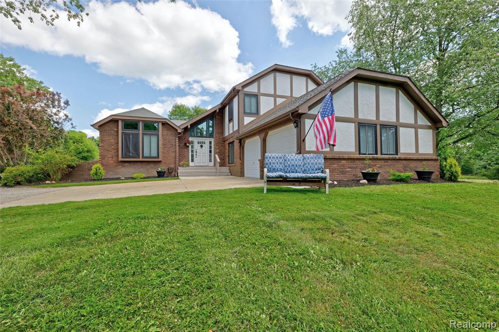 9580 Buckhorn Lake Road, Holly, MI 48442 — Photo 3