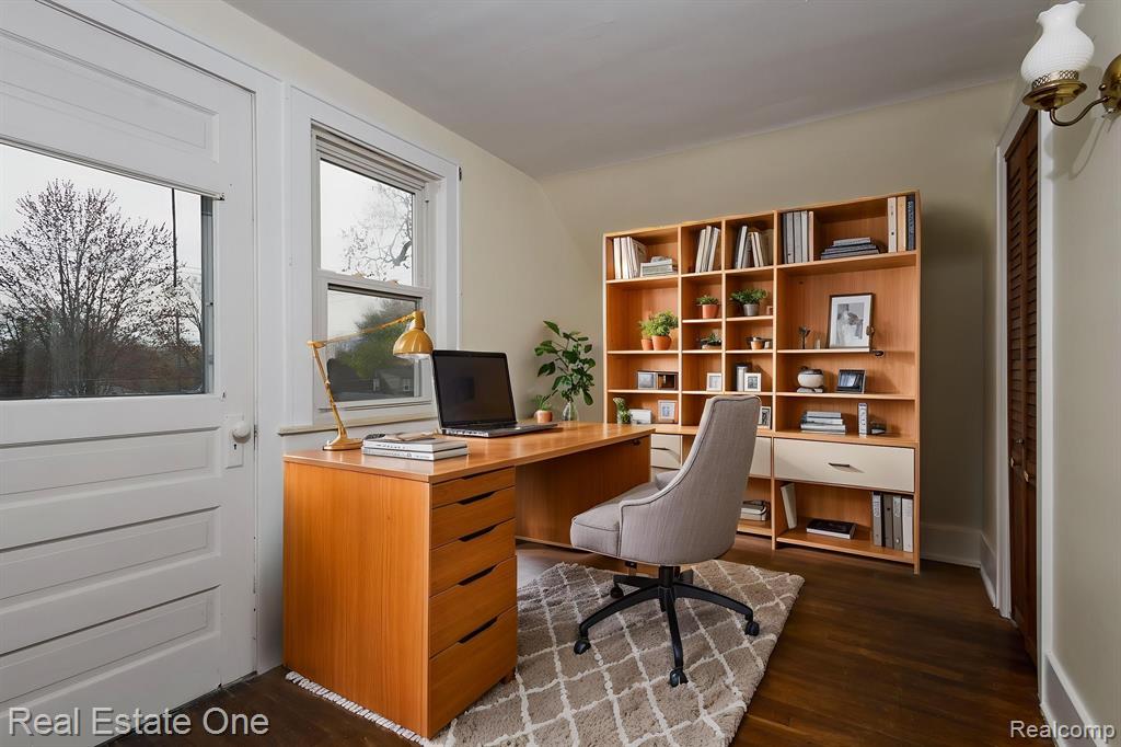 504 N GULLEY Road, Dearborn, MI 48128 — Photo 16