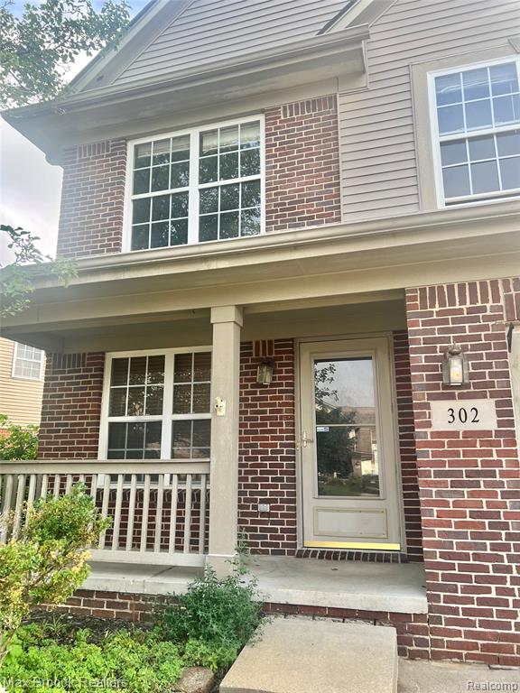 302 Summerfield Drive, Westland, MI