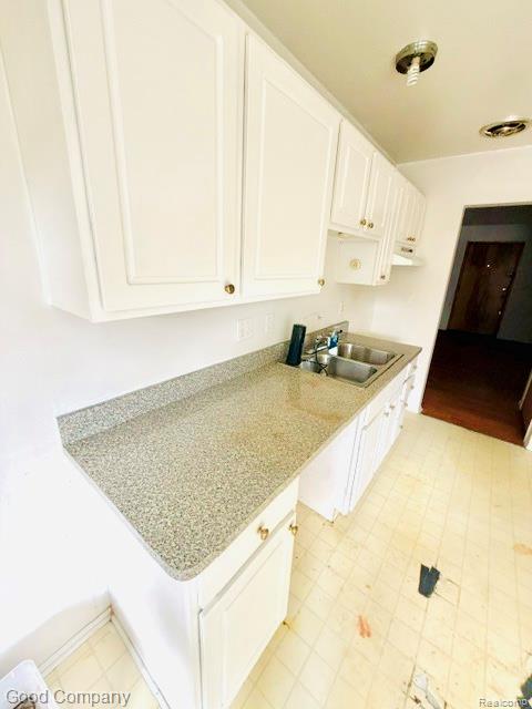 8401 18 Mile Road, 238, Sterling Heights, MI 48313 — Photo 3