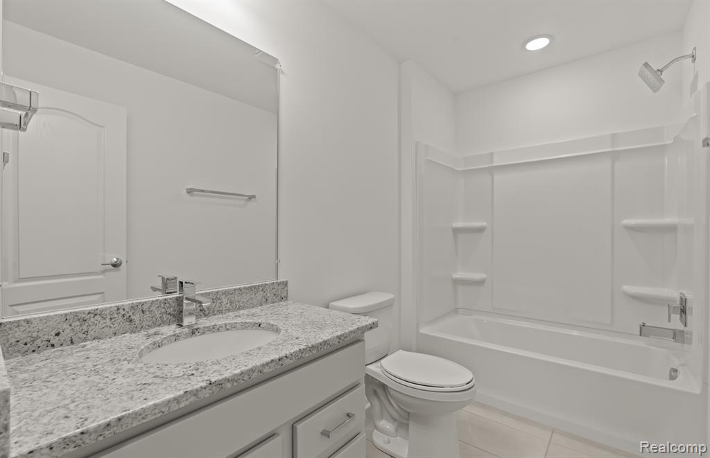 42905 Atwood Avenue, Novi, MI — Photo 25