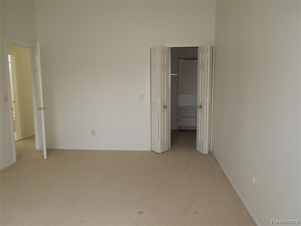 40052 Crosswinds, Novi, MI — Photo 6