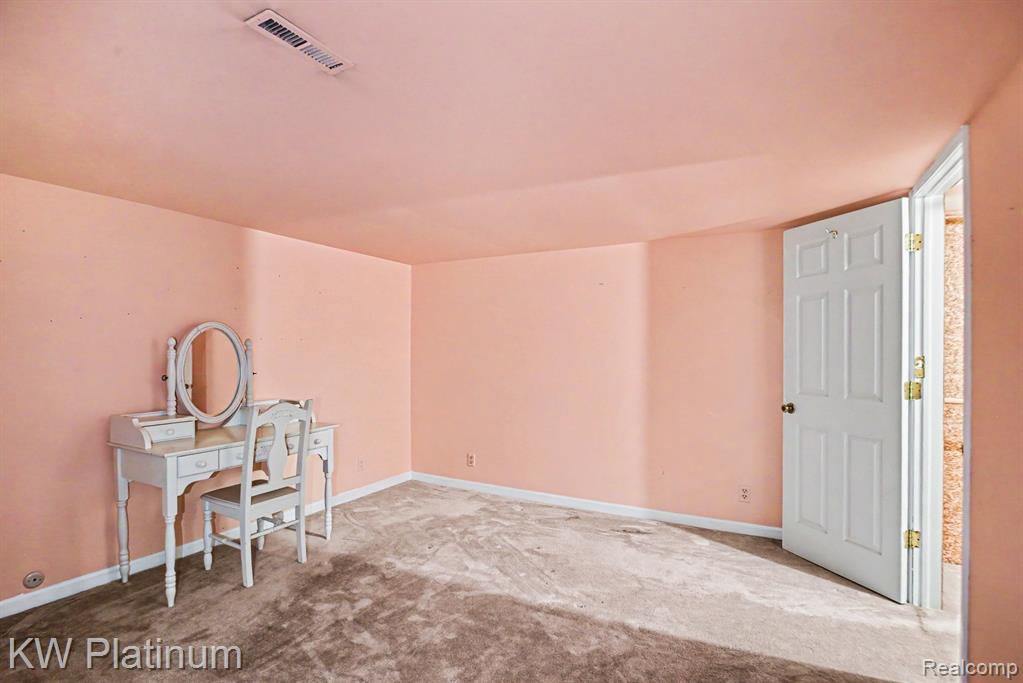 15640 Orchard Ridge Drive, Clinton Twp, MI 48038 — Photo 22