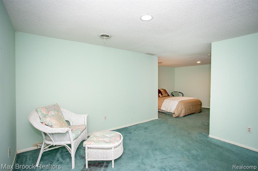 41621 Blair Drive, Novi, MI 48377 — Photo 37