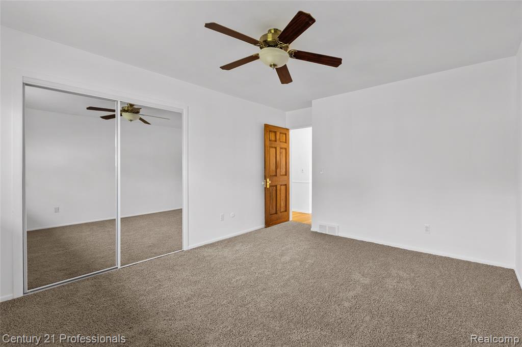 38106 Rockhill Street, Clinton Twp, MI 48036 — Photo 24