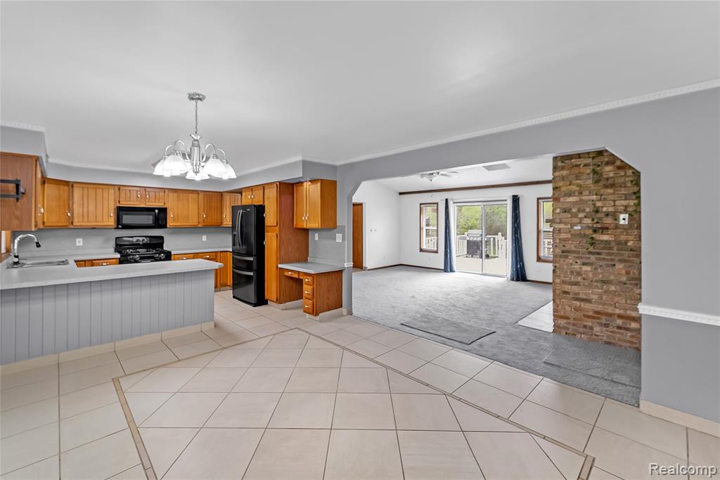 1081 S Gale Road, Davison, MI 48423 — Photo 6