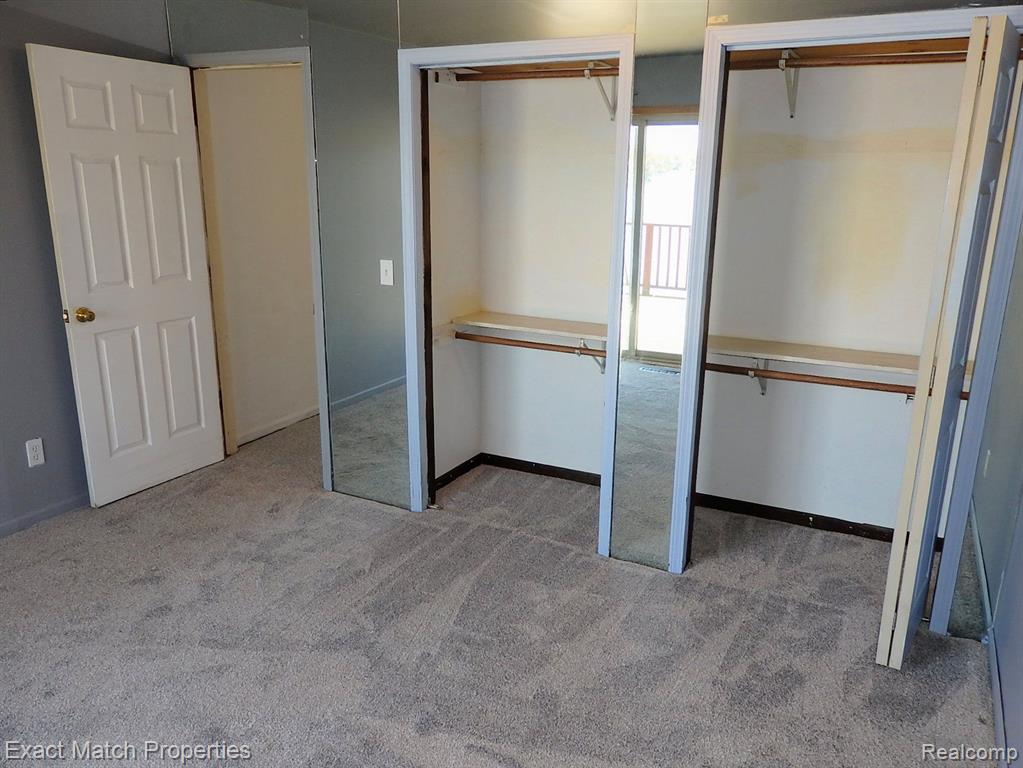 925 MALLOCK Road, White Lake, MI — Photo 35