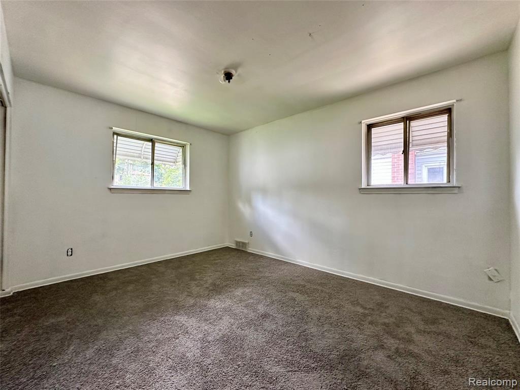 4936 Dudley Street, Dearborn Heights, MI 48125 — Photo 15