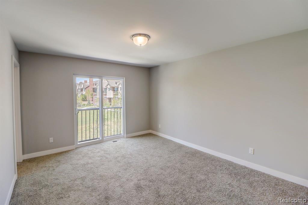 25503 GRANDVIEW Lane, 26, Novi, MI — Photo 32