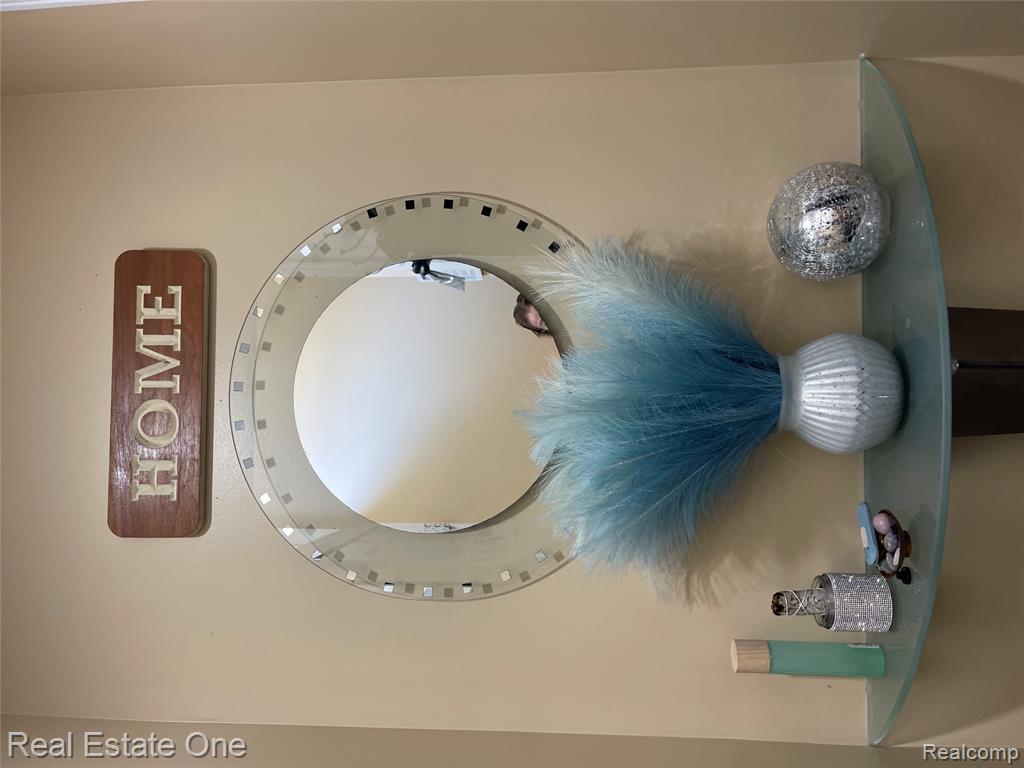 43267 Woodbridge Drive, Clinton Twp, MI 48038 — Photo 6