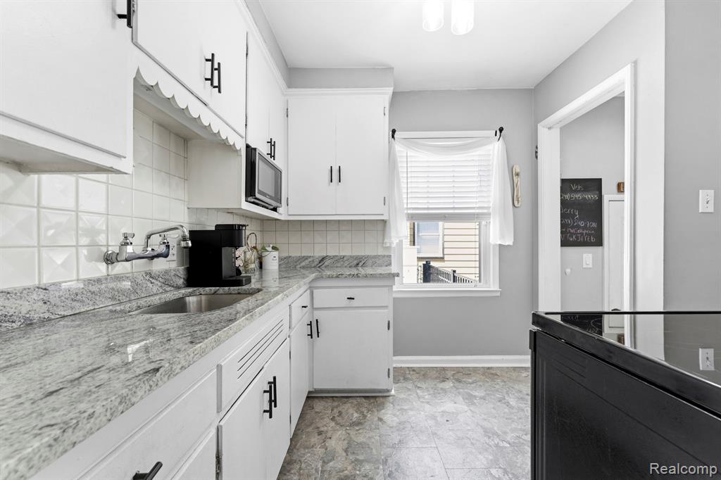 2841 Royal Avenue, Berkley, MI 48072 — Photo 8