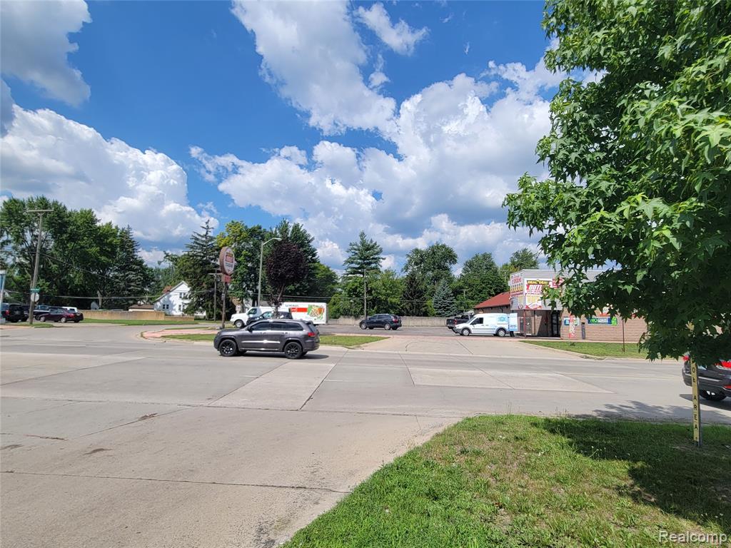 4650 S Beech Daly Street, Dearborn Heights, MI 48125 — Photo 6