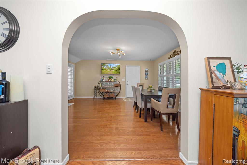 6485 Thurber Road, Bloomfield Hills, MI 48301 — Photo 27