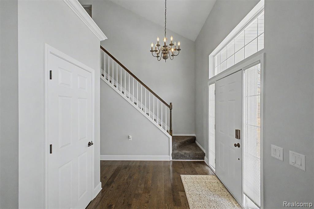 8179 Creekside Drive, Westland, MI — Photo 3