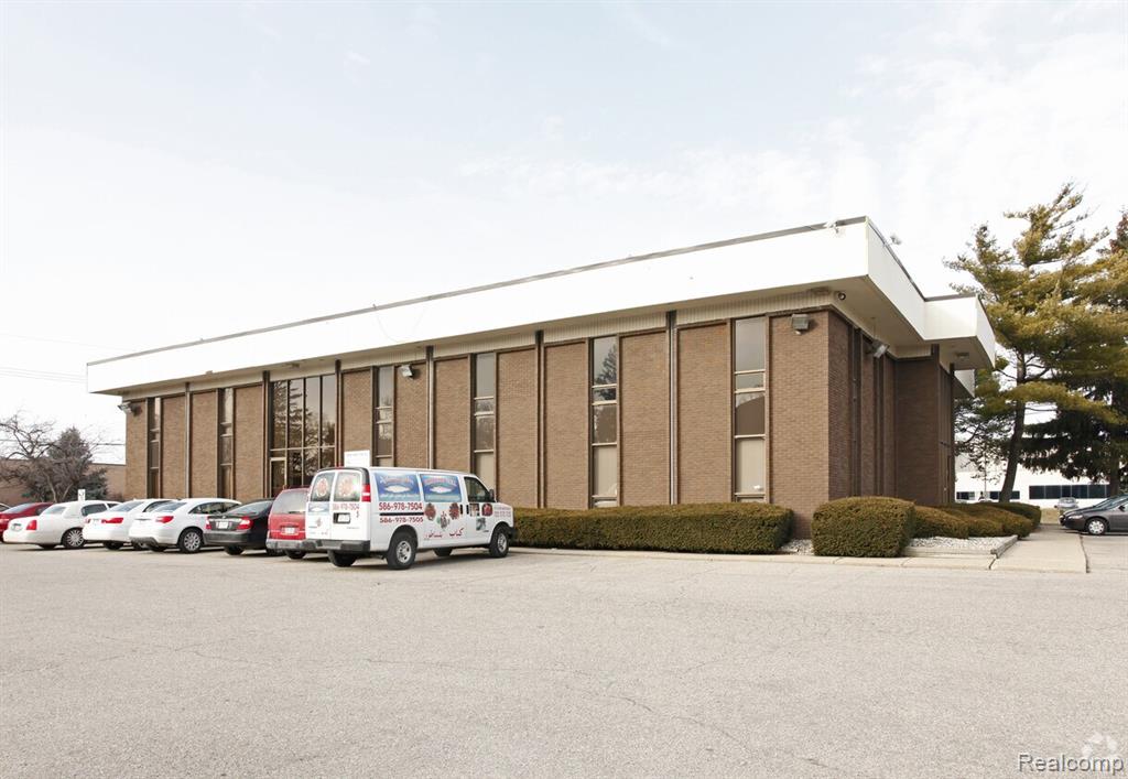 23999 W 10 Mile Road - Photo 2