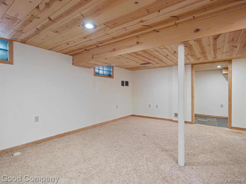 210 SCHRUM Drive, Whitmore Lake, MI 48189 — Photo 19