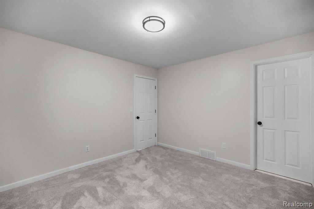 8898 Bishop Road, Brighton, MI 48116 — Photo 15