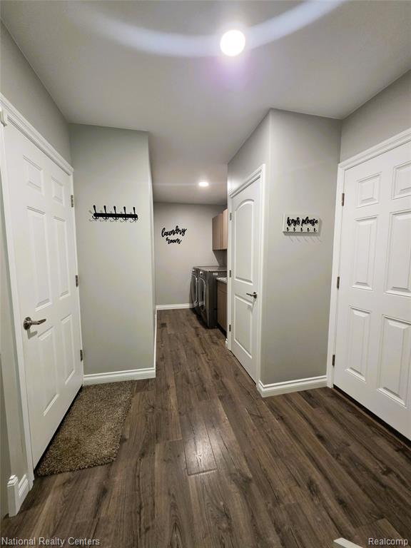 215 Almont Avenue, Almont, MI 48003 — Photo 11