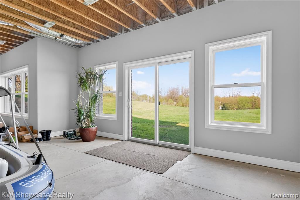 1881 Reidsview Drive, White Lake, MI 48383 — Photo 46