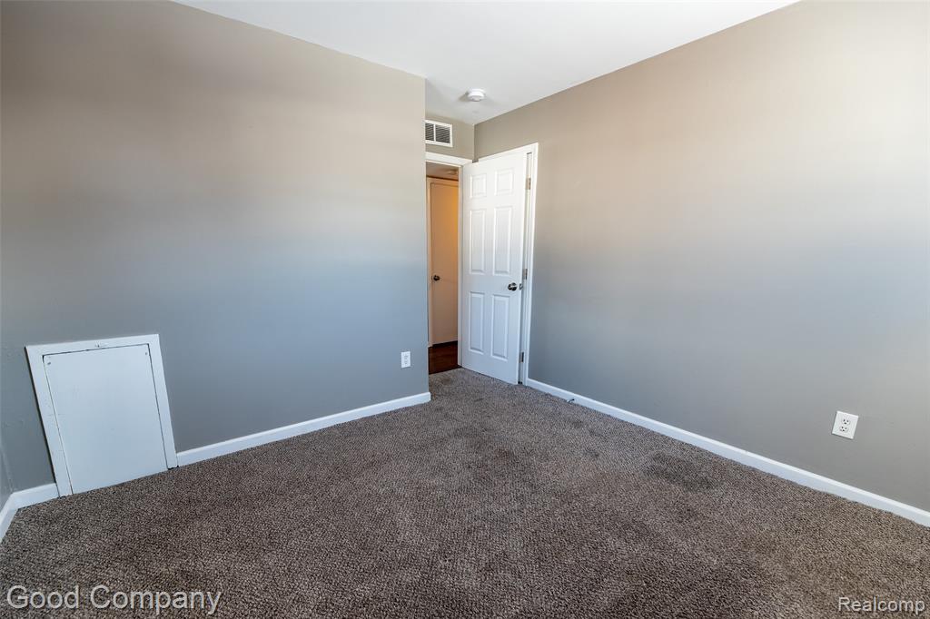 9312 Pine Street, Taylor, MI — Photo 10