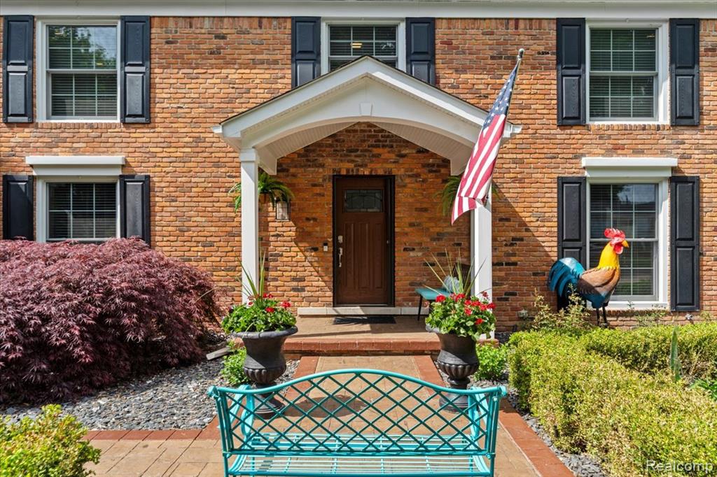 931 S Shady Hollow Circle, Bloomfield Hills, MI 48304 — Photo 5