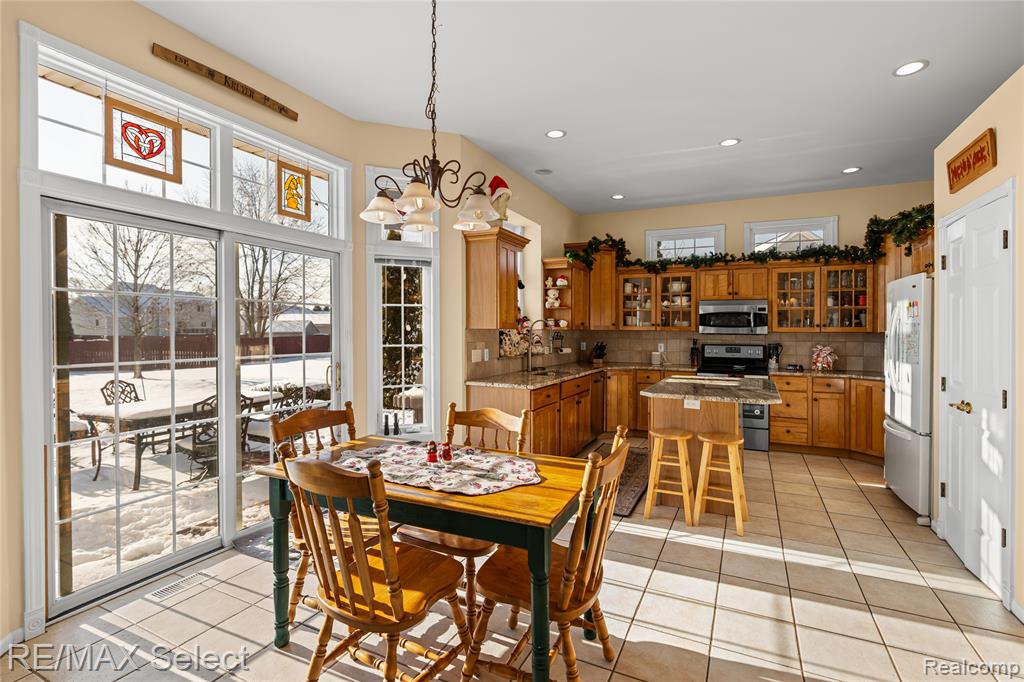 7065 Crosswinds Drive, Swartz Creek, MI 48473 — Photo 5