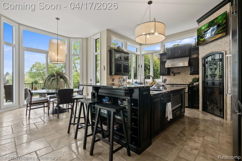 10993 Stoney Point Drive, South Lyon, MI, 48178