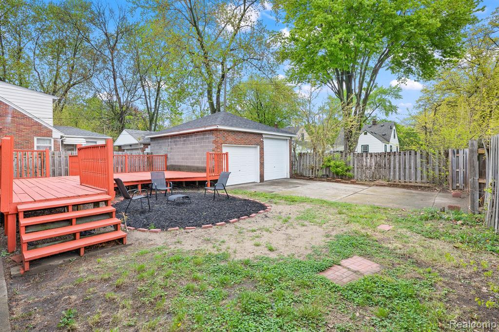 839 E HAYES Avenue, Hazel Park, MI 48030 — Photo 24