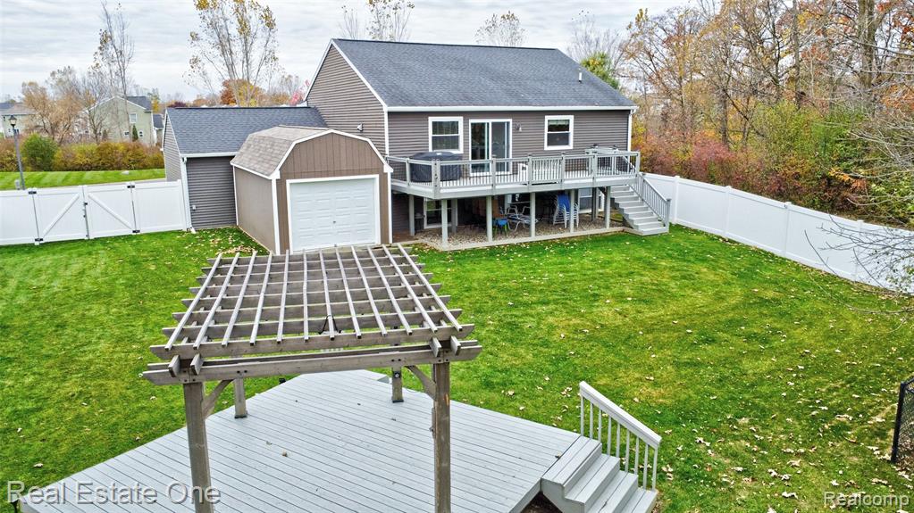 4316 Pebble Creek Boulevard, Grand Blanc, MI 48439 — Photo 8