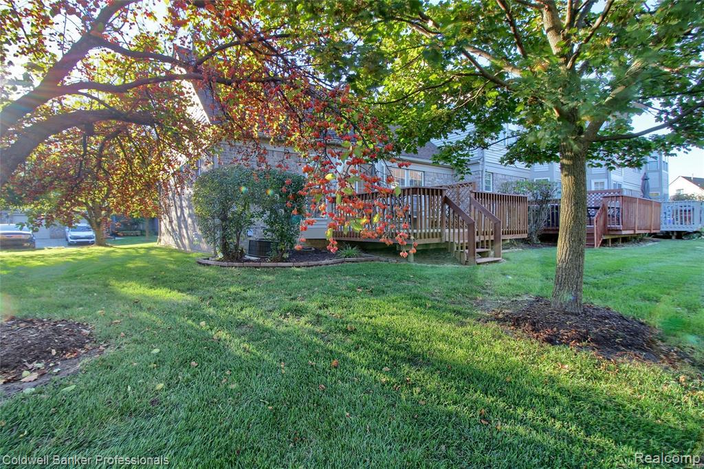 4281 Hunters Circle W, Canton, MI 48188 — Photo 29