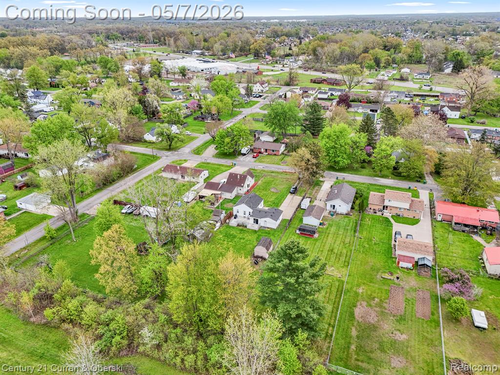 24628 Woodland Drive, Flat Rock, MI 48134 — Photo 36