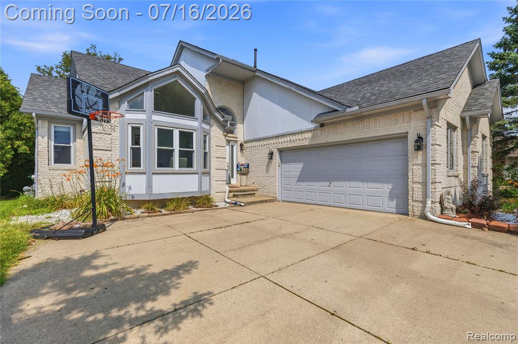 52279 Matterhorn Drive, Macomb, MI 48042 — Photo 36
