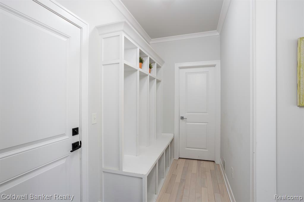 15553 Robinwood Drive, Northville, MI 48170 — Photo 24