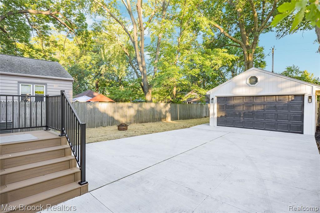 36 Woodward Heights Boulevard, Pleasant Ridge, MI — Photo 51