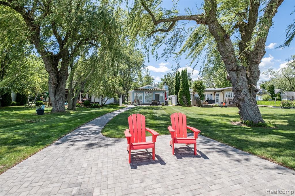 2100 N Channel Drive, MI 48028 — Photo 42