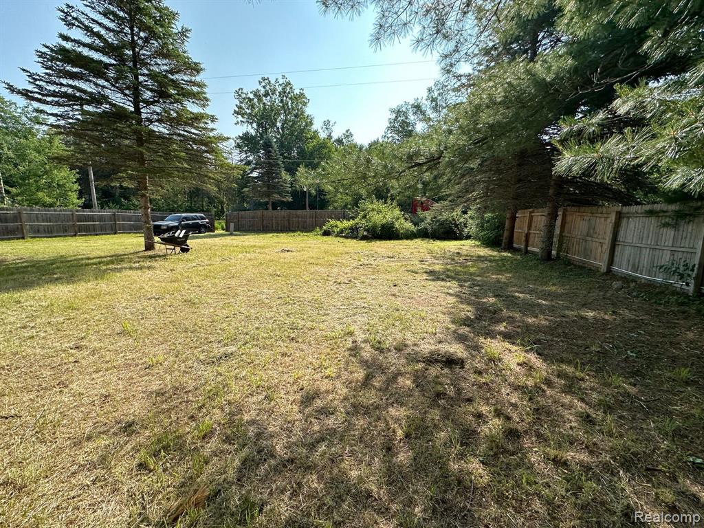 13310 BUECHE Road, Montrose, MI 48457 — Photo 27