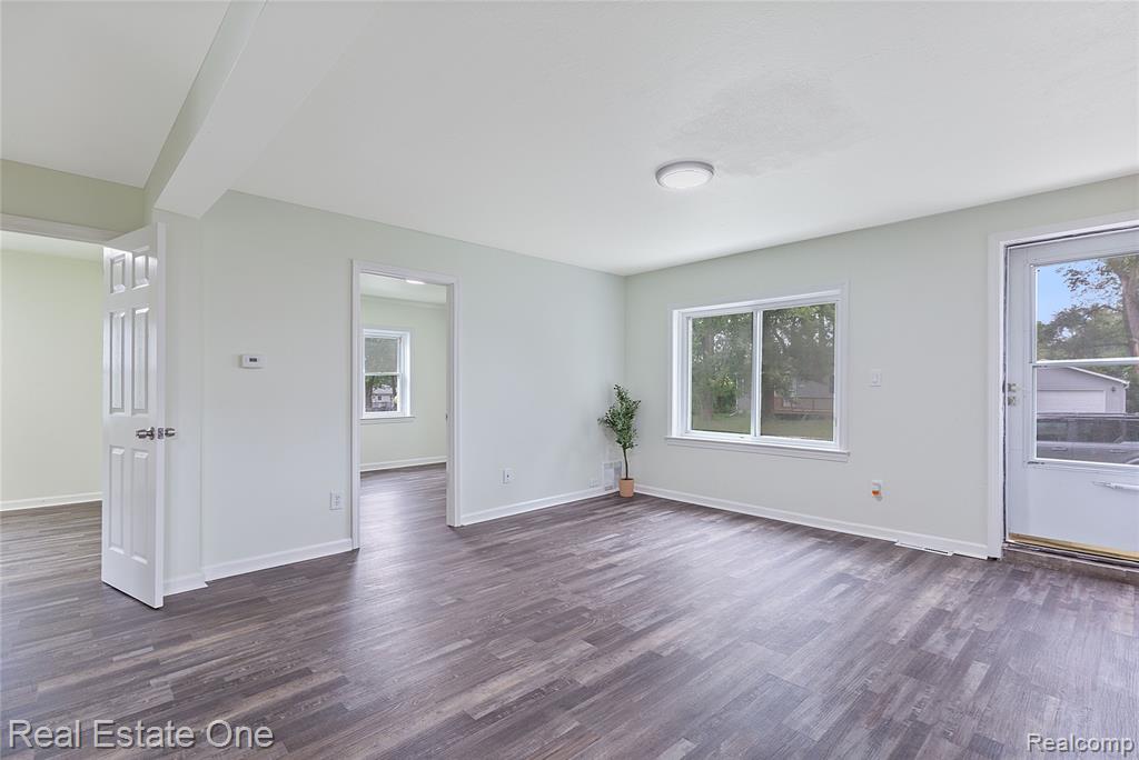 791 Cameron Avenue, Pontiac, MI 48340 — Photo 4