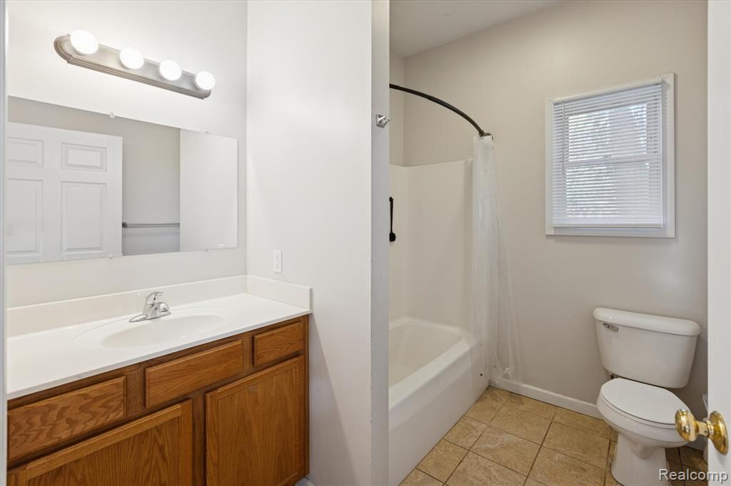 516 N Granger Street, Saginaw, MI 48602 — Photo 20