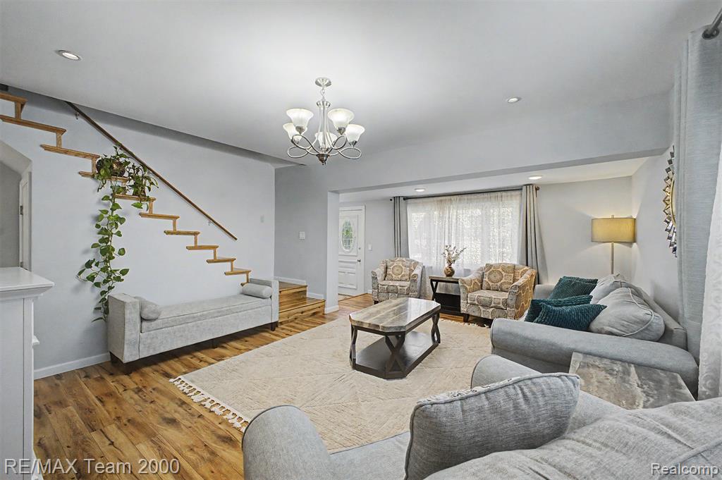 13867 Humphrey Street, Southgate, MI 48195 — Photo 12