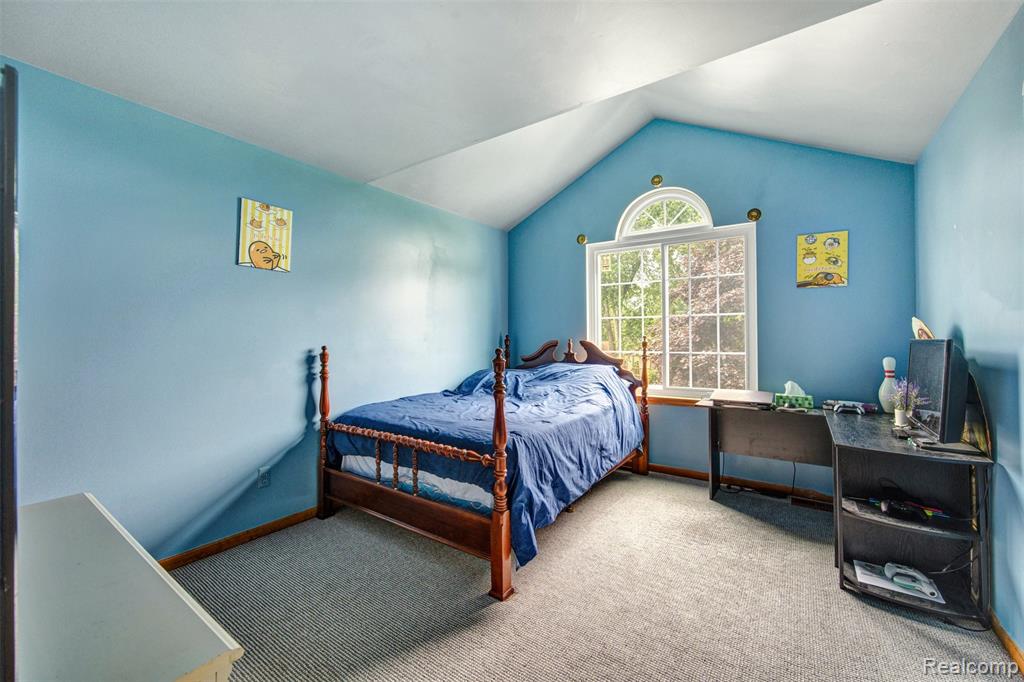 6942 Norton Drive, Troy, MI 48085 — Photo 24