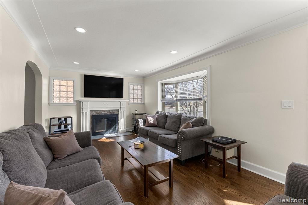 941 N MILDRED Street, Dearborn, MI 48128 — Photo 10