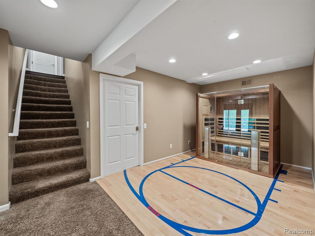4651 Rosewood Lane, West Bloomfield, MI 48323 — Photo 31