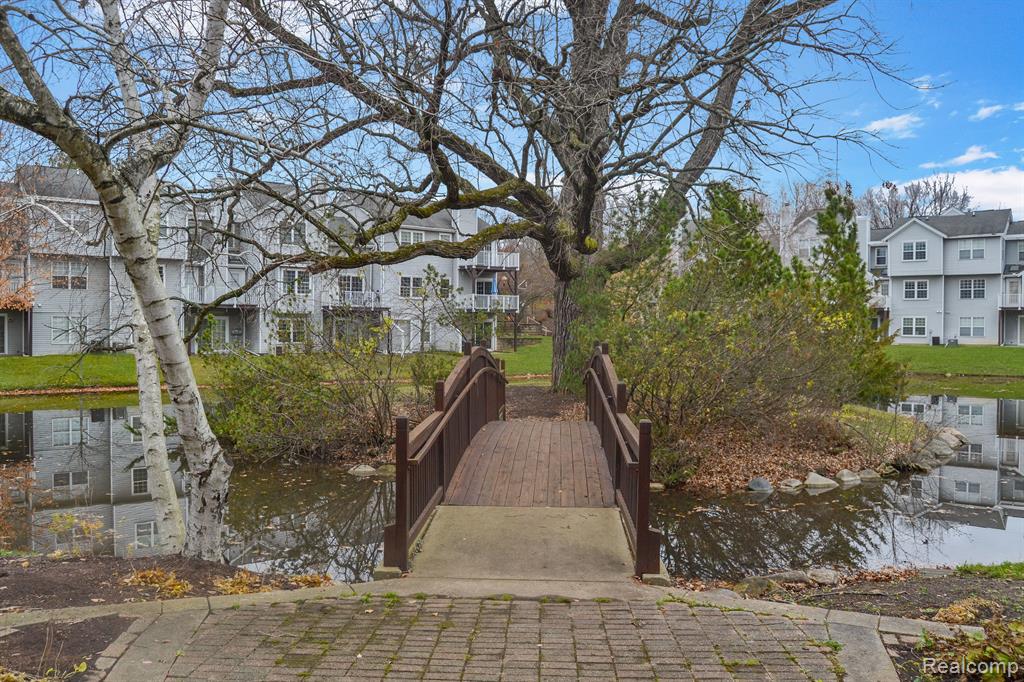 4275 PINE RIDGE, Ann Arbor, MI 48105 — Photo 26