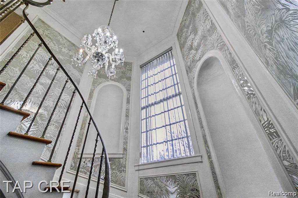 244 Arden Park Boulevard Boulevard, Detroit, MI 48202 — Photo 18