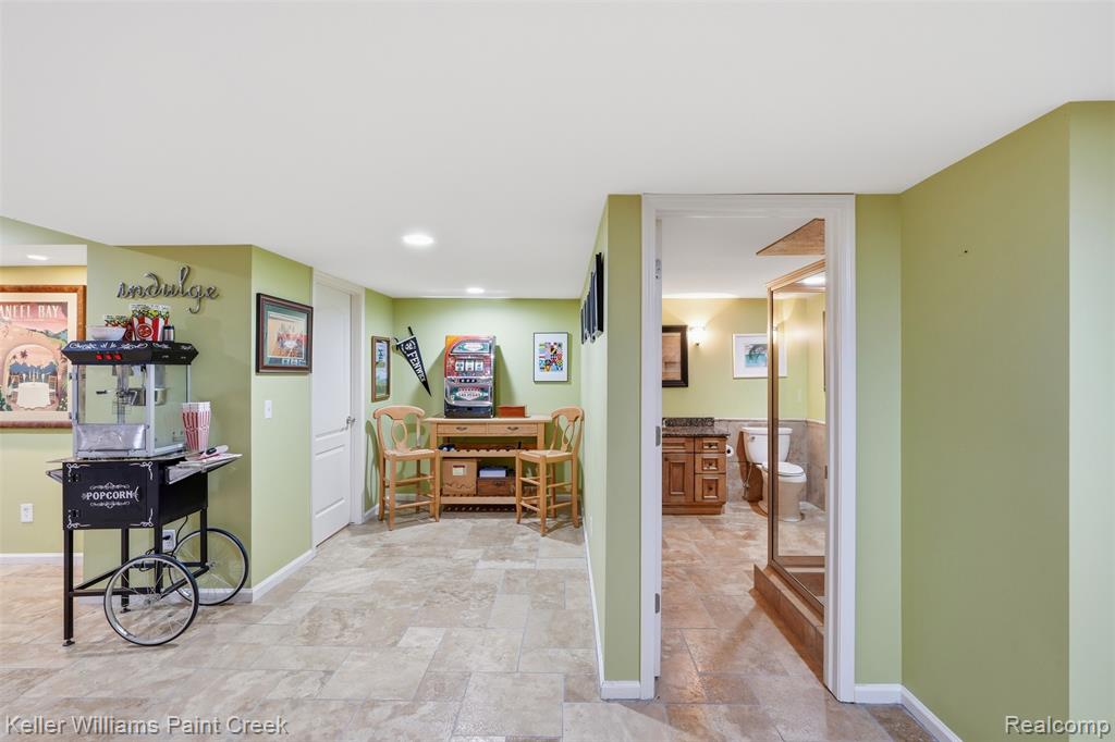 2784 Murfield Court, Rochester, MI 48306 — Photo 34