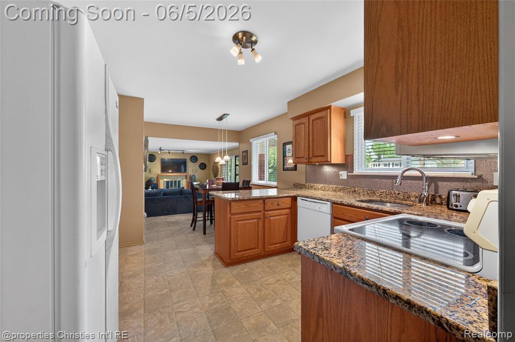 475 Henley Drive, Bloomfield Hills, MI 48304 — Photo 23