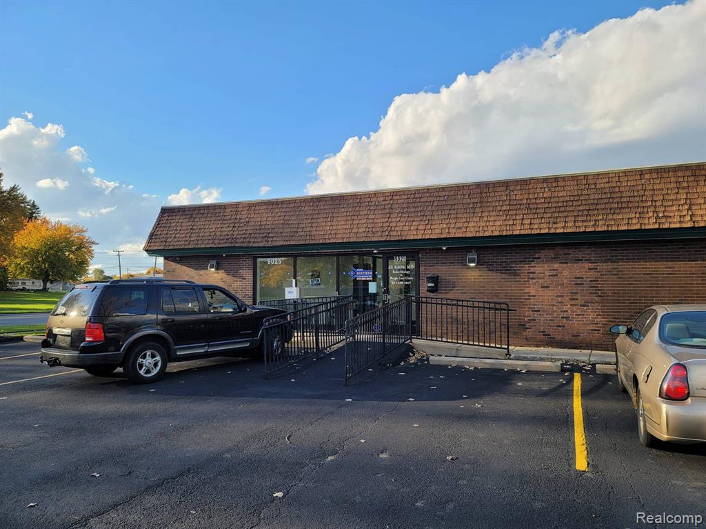 9025 PARDEE Road, Taylor, MI — Photo 2