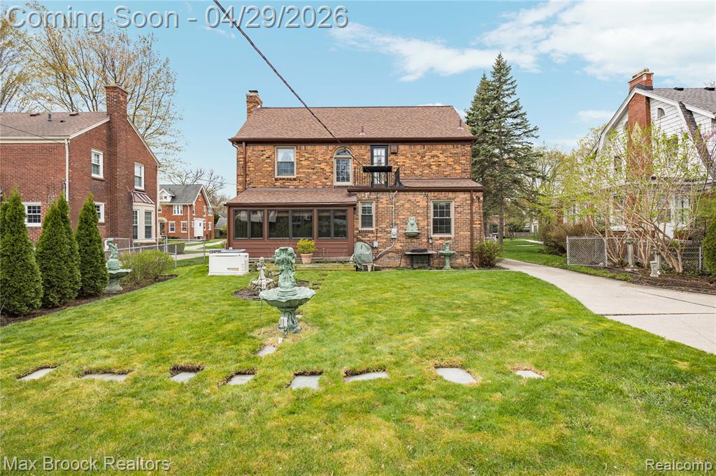938 LAKEPOINTE STREET, Grosse Pointe Park, MI 48230 — Photo 49