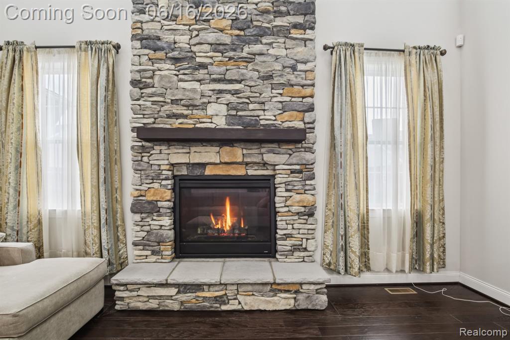51110 Gulfstream Park Drive, Canton, MI 48188 — Photo 9